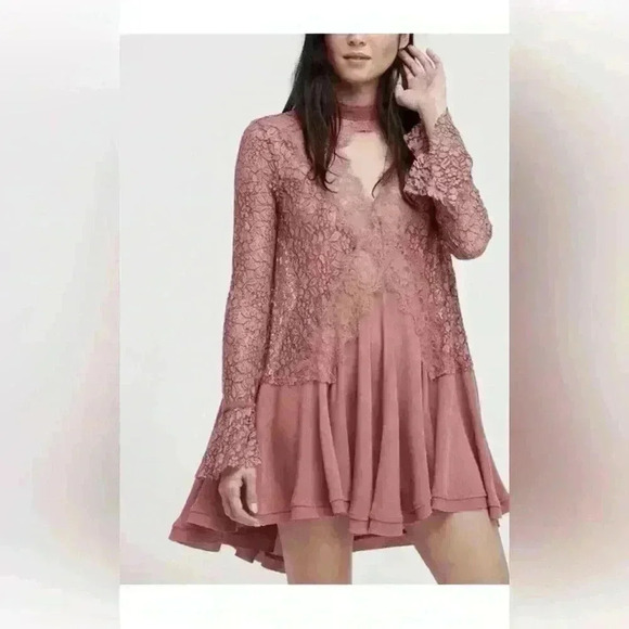 Free People Lace Top Tunic Mini Dress. Secret Origins Dusty Mauve Size M - Picture 1 of 7